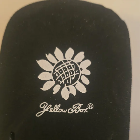 Yellow Box Black Sandals with Silver Glitter Bow - Picture 9 of 9